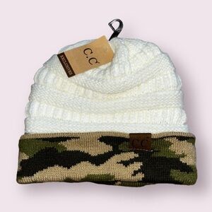 Camo CC Beanie Womens Knit Hat Cream NWT